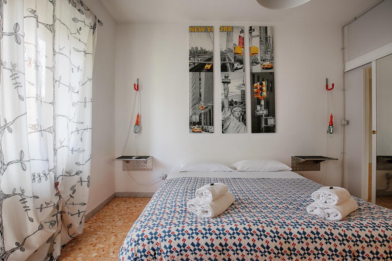 Art & Industry Bed and breakfast 2*