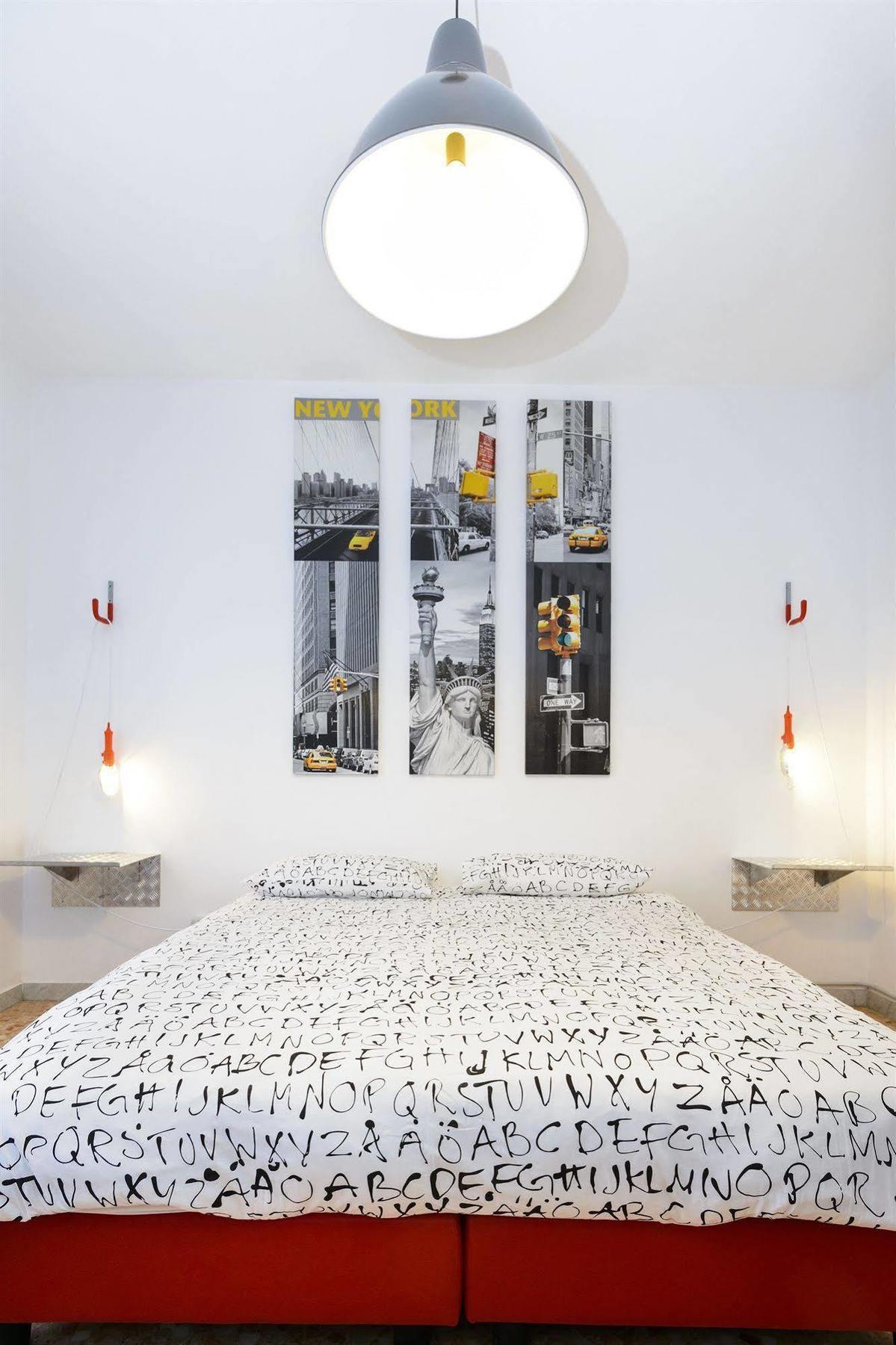 Art & Industry Bed and breakfast